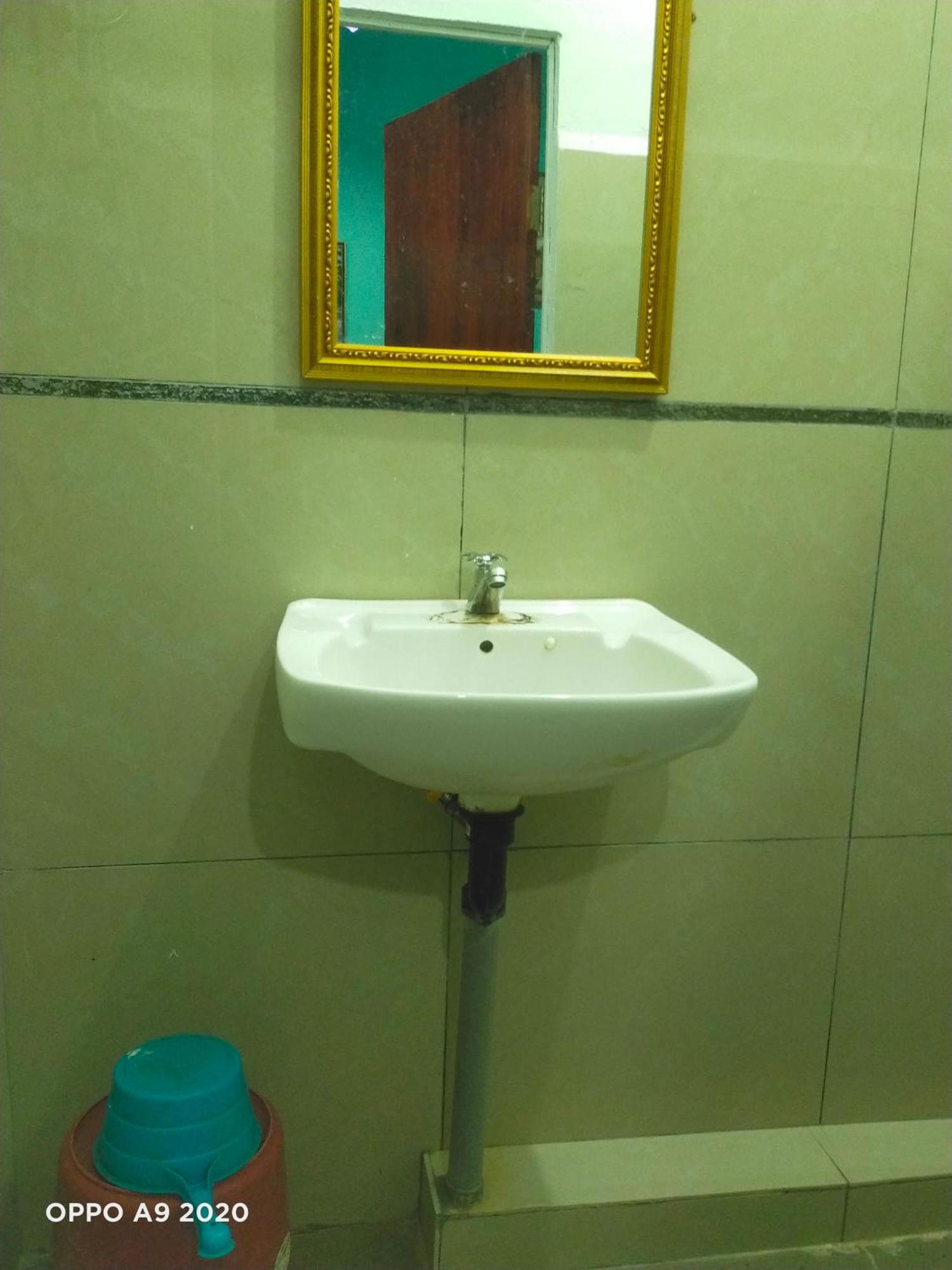 Sukau Tomanggong View Bed & Breakfast المظهر الخارجي الصورة