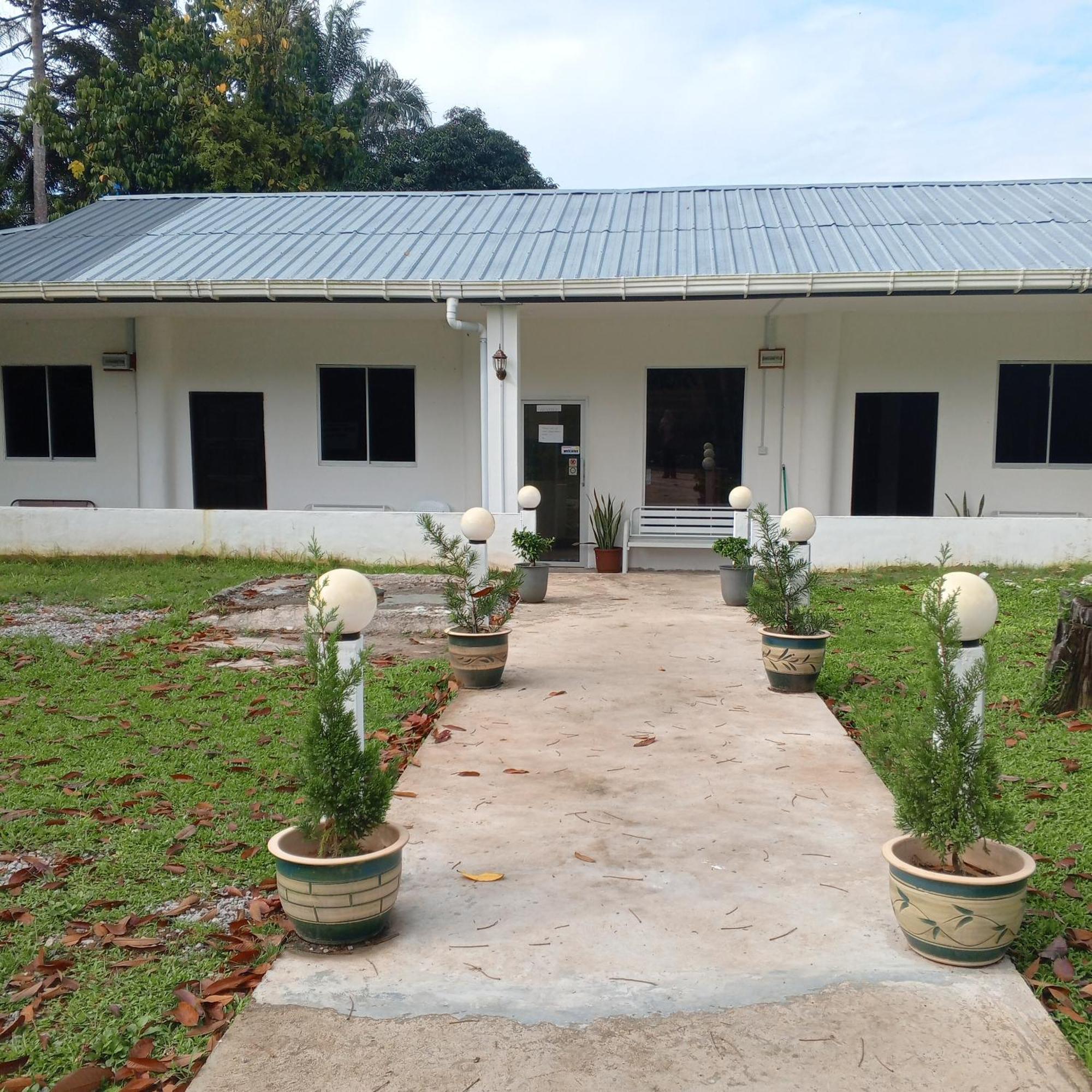 Sukau Tomanggong View Bed & Breakfast المظهر الخارجي الصورة